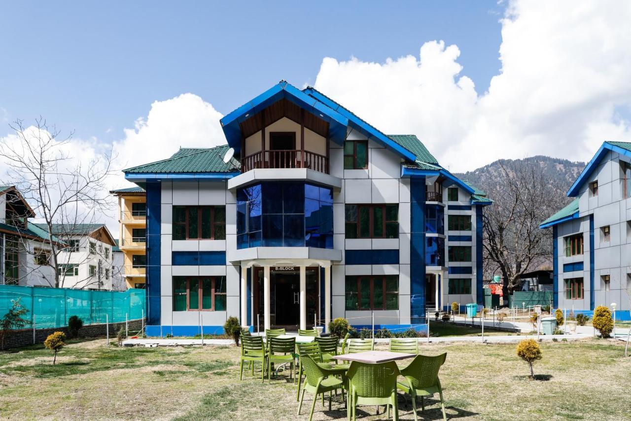 Отель Pahalgam Retreat Экстерьер фото
