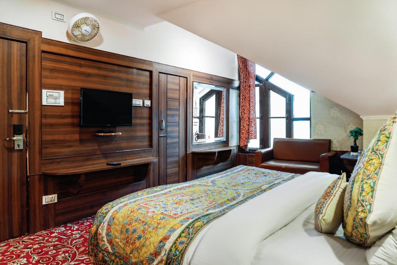 Отель Pahalgam Retreat Экстерьер фото