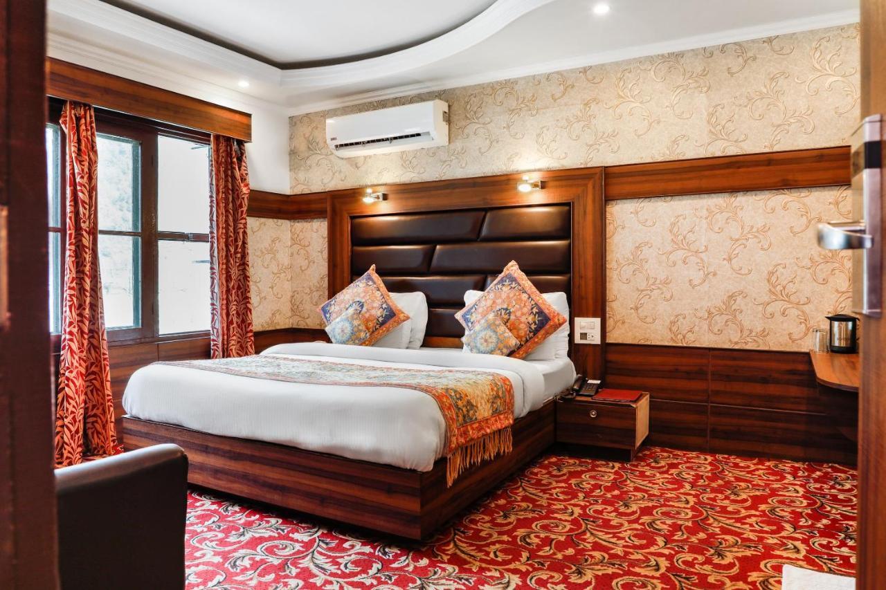 Отель Pahalgam Retreat Экстерьер фото